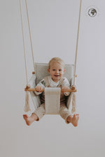 Babyschaukel BaBi aus Bouclé – Eisgrau – Produktbild 1