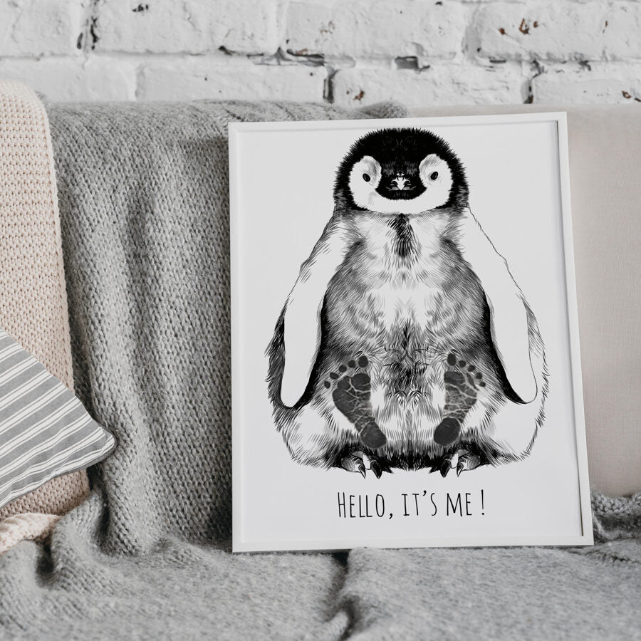 Personalisiertes Baby-Fußabdruck-Set Pinguin A3 – weißer Rahmen – Produktbild 1