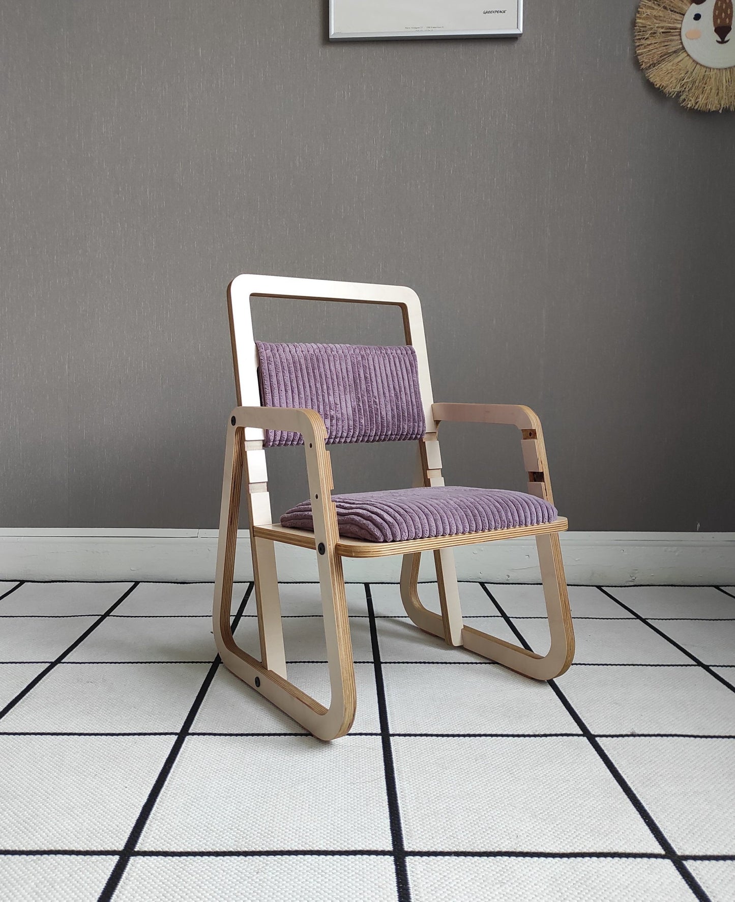 Adjustable Children Chair Julle - Cannon Pink