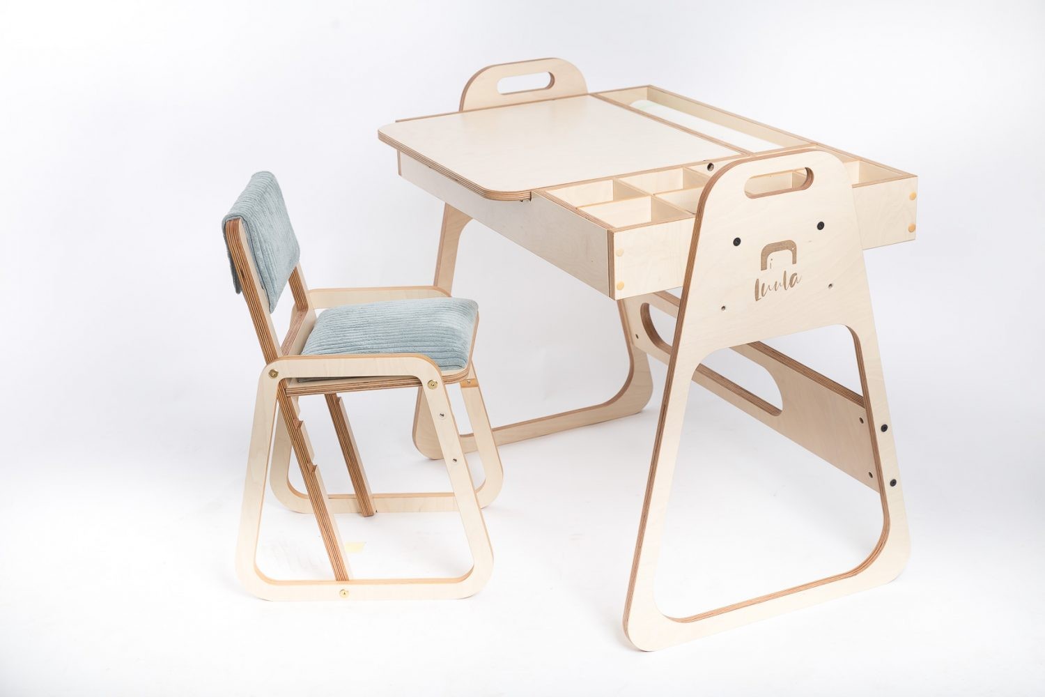 Luula Julle Montessori Tisch & Stuhl Set Mintgrün – höhenverstellbare Spielstation aus FSC-Birke
