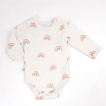 Baby-Body Rainbow – weicher Bio-Baumwollbody mit Druckknöpfen – Produktbild 1
