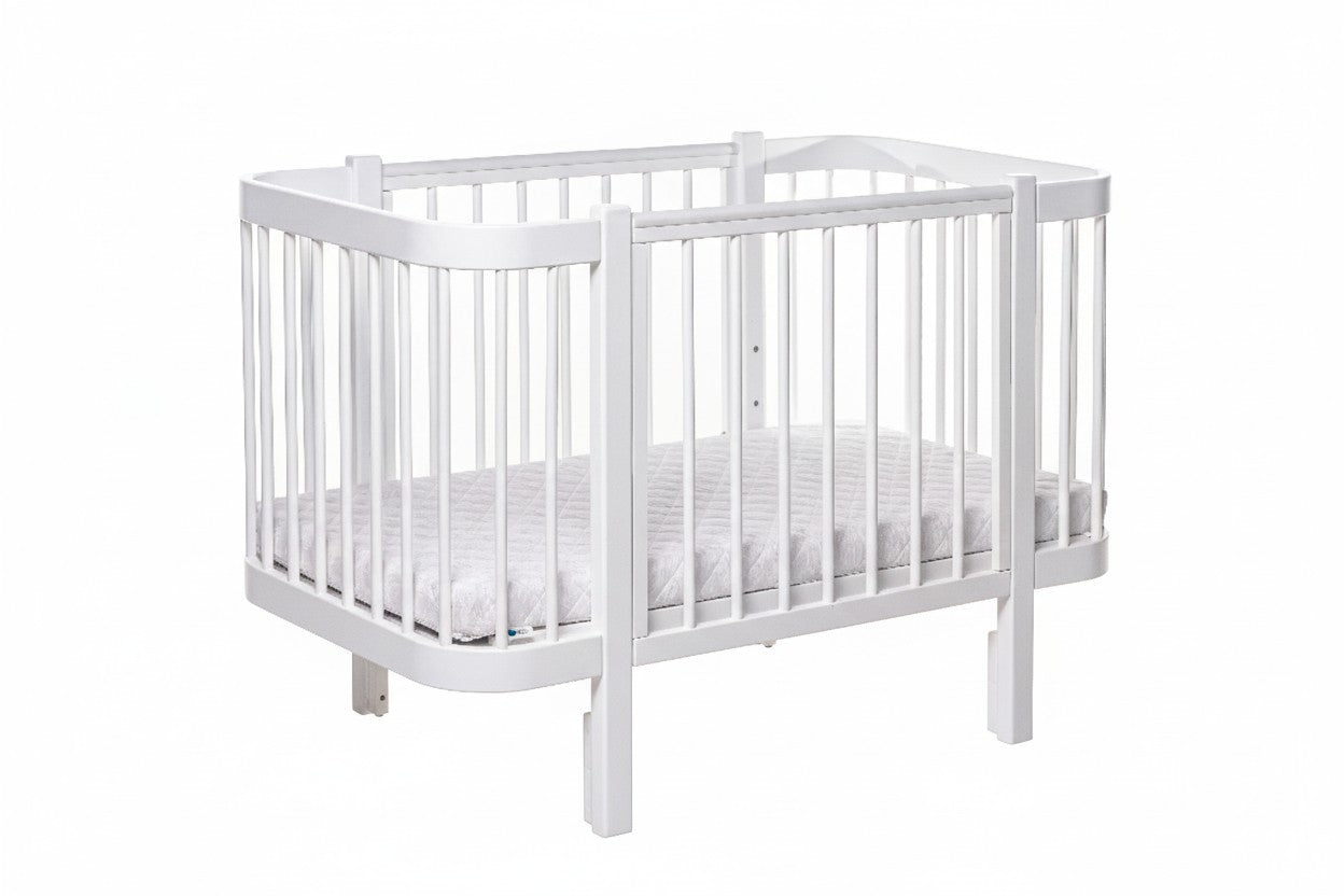 Babybett ELIN Weiß – Mitwachsendes Beistellbett aus Buchenholz 120 x 60 cm – Produktbild 4