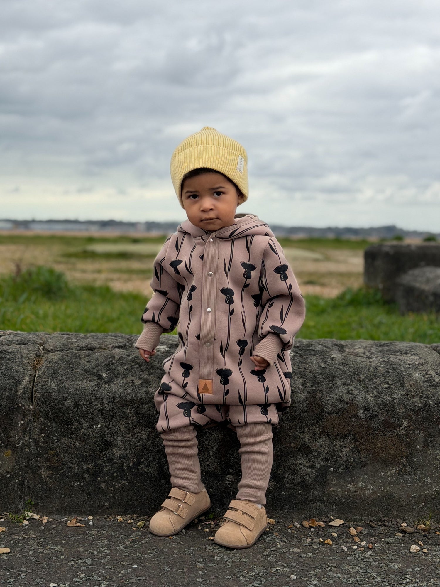 Baby-Jumpsuit Braun mit Kapuze & Ohren – Weicher Overall aus OEKO-TEX Baumwolle