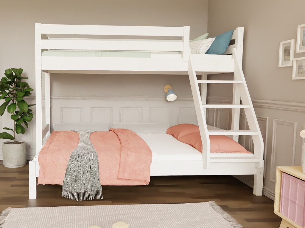 ARARAT Wooden Bunk Bed for Three
