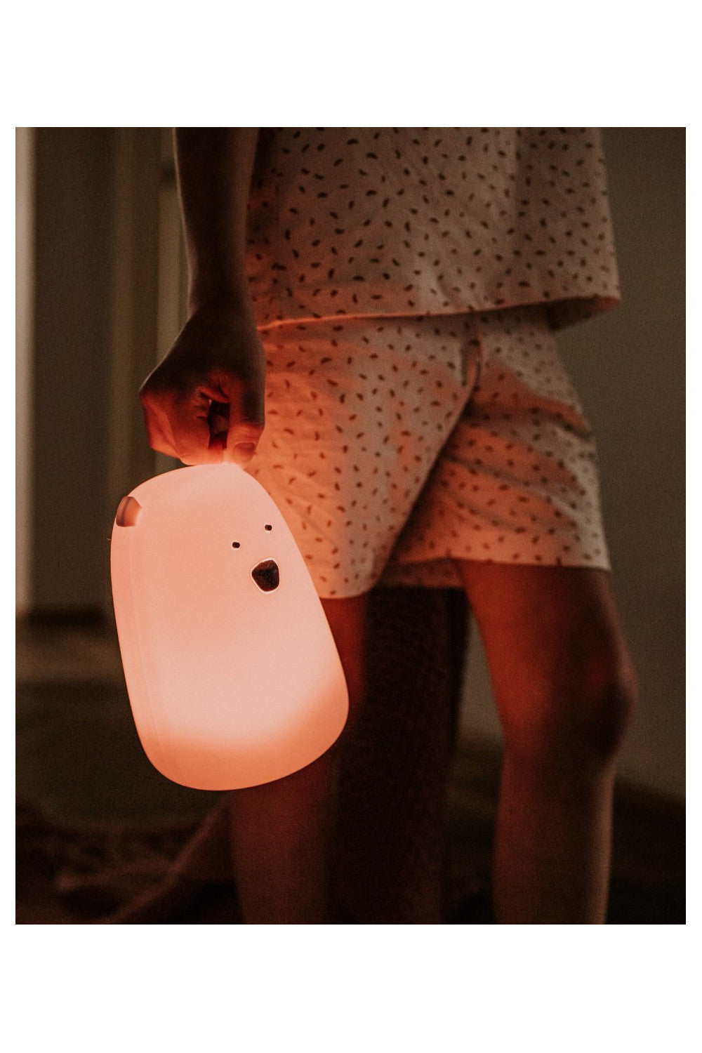 Rabbit & Friends Großer Bär Nachtlicht Rosa – dimmbare LED-Lampe aus Silikon mit Fernbedienung