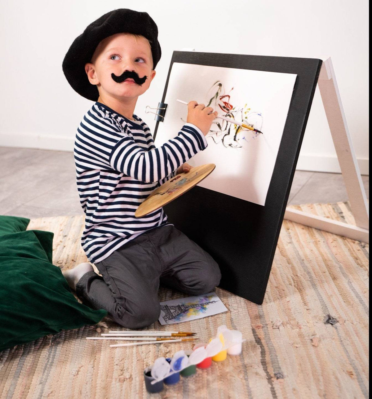 Ewart Woods Kinder Staffelei aus Holz – Magnetische Kreidetafel & Standtafel handgefertigt – Produktbild 2