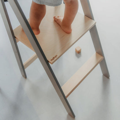 Foldable Kitchen Tower With Removable Rail