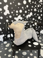 Handgemachtes Wolf Kuscheltier-Kissen – weiches Tierkissen 45 cm ab 6 Monaten – Produktbild 2