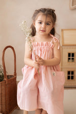 Musselin-Kinderkleid Milka – Luftiges Sommerkleid aus Baumwolle mit Taschen – Produktbild 3