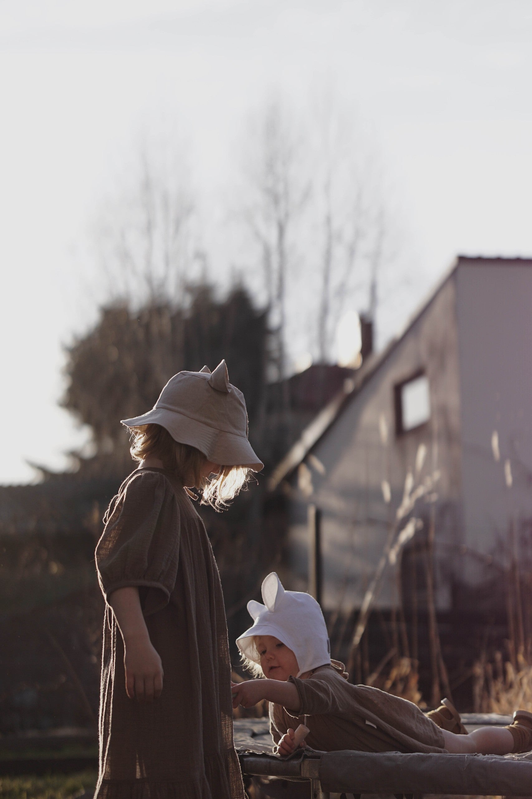 Kinder-Mütze mit Ohren – Beige – Produktbild 3