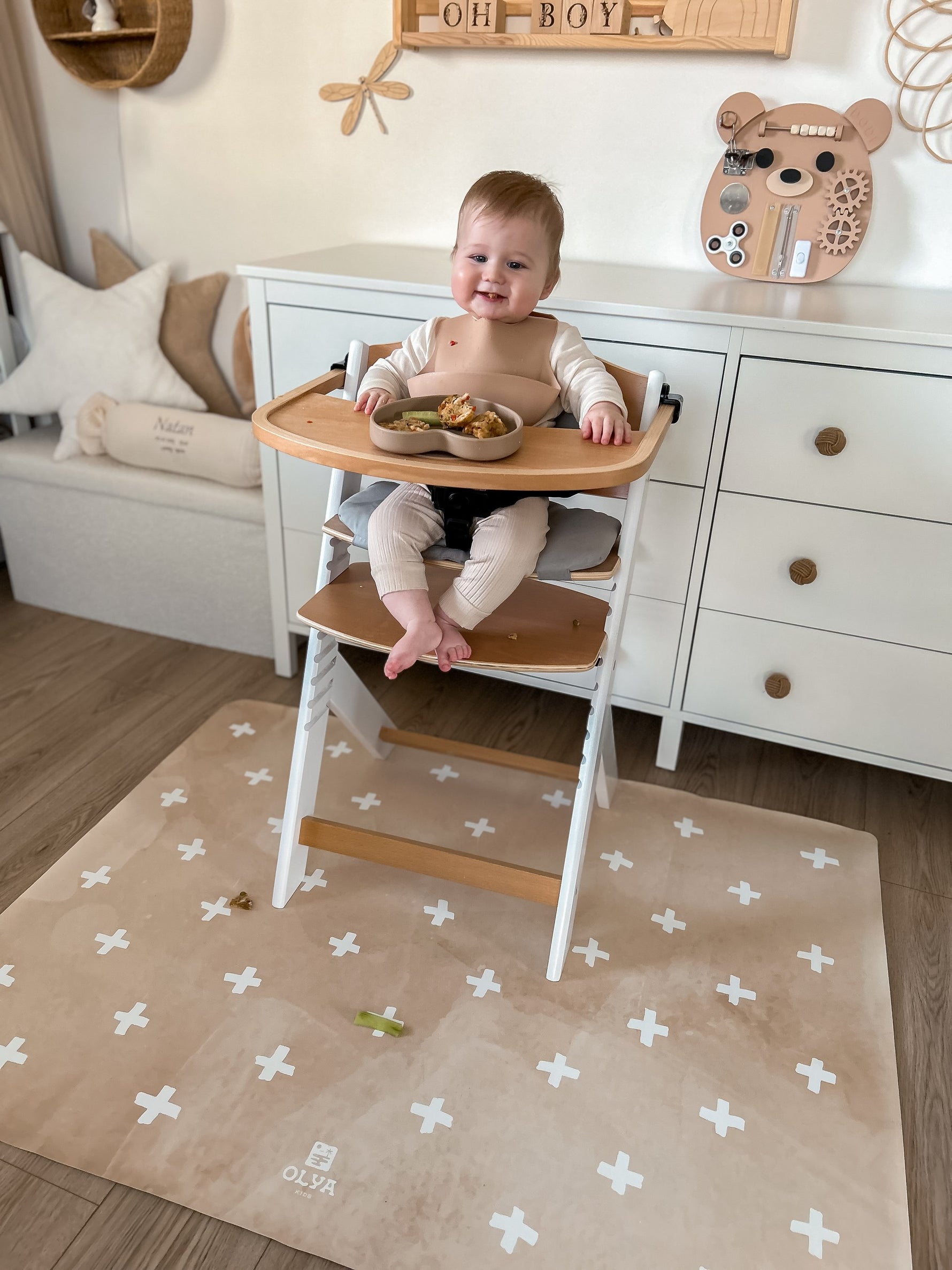 Kinder-Bodenmatte Cross Sand wasserdicht – rutschfeste Essmatte aus veganem Leder – Produktbild 3
