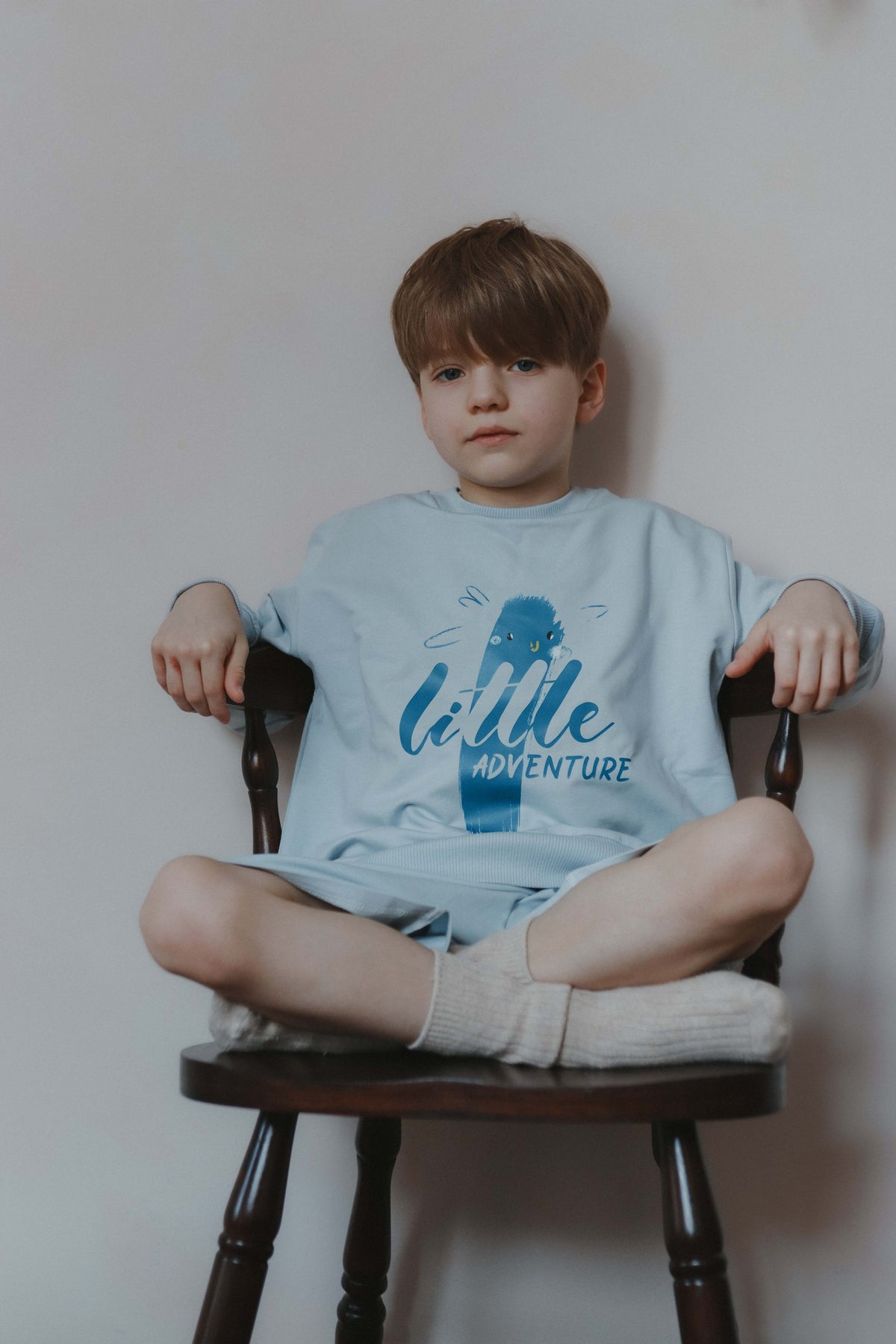 Kinder-Sweatshirt Little Adventure – weicher Baumwoll-Pullover mit Aufdruck – Produktbild 4