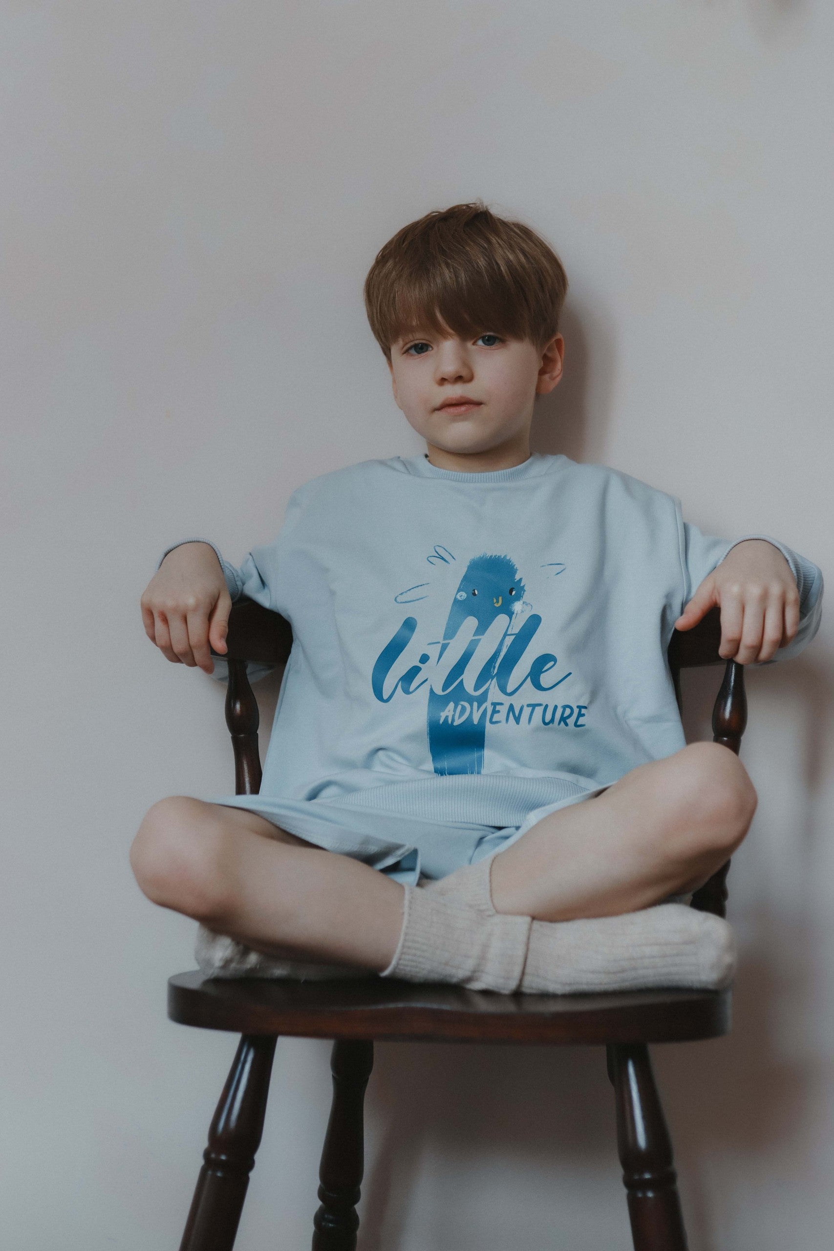 Kinder-Sweatshirt Little Adventure – weicher Baumwoll-Pullover mit Aufdruck – Produktbild 4
