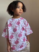 Kinder T-Shirt „Lemon“ aus OEKO-TEX Baumwolle – weißes Kurzarmshirt mit Zitronen-Print – Produktbild 2