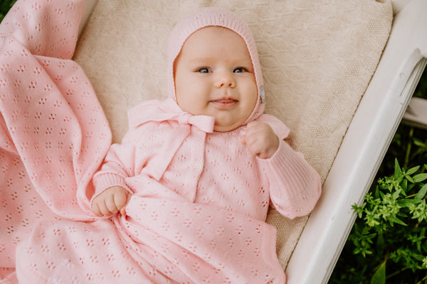 Baby-Geschenkset LOVE – Decke, Strampler & Haube