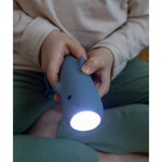 Kinder-Taschenlampe Hai SHARKY – LED-Taschenlampe aus Silikon mit USB-C – Produktbild 1