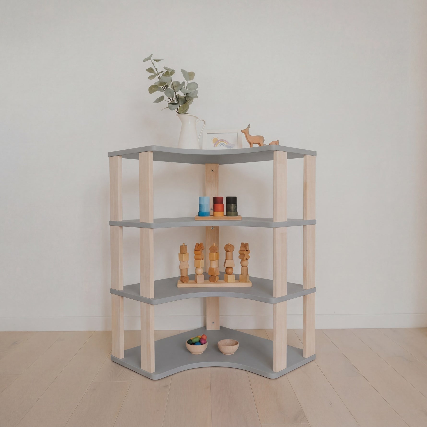Modulares Montessori-Eckregal, 4 Ebenen – Hellgrau/Klaröl – Produktbild 1