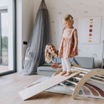 Montessori Kletterbogen mit Rampe – Holz-Kletterspielzeug & Rutschbrett für Kinder – Produktbild 2