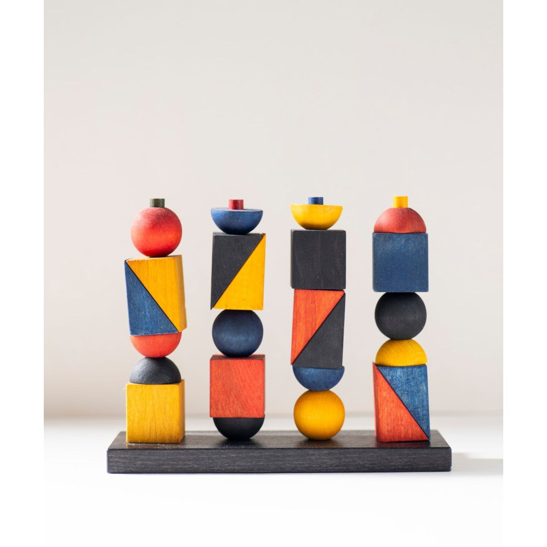 Montessori-Stapelspielzeug Modern X aus Holz – Produktbild 2