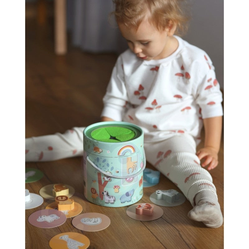 Montessori Fühlbox aus Holz – Tastspiel 32 Teile mit FSC-Holzformen ab 3 Jahren