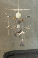Origami-Mobile fürs Babyzimmer – Goldstaub