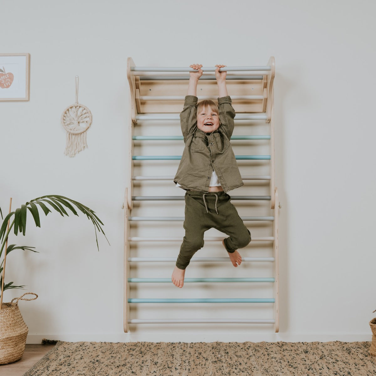 Pikler Dreieck mit Sprossenwand-Erweiterung – Pastell Kletterdreieck für Kinder – Produktbild 2