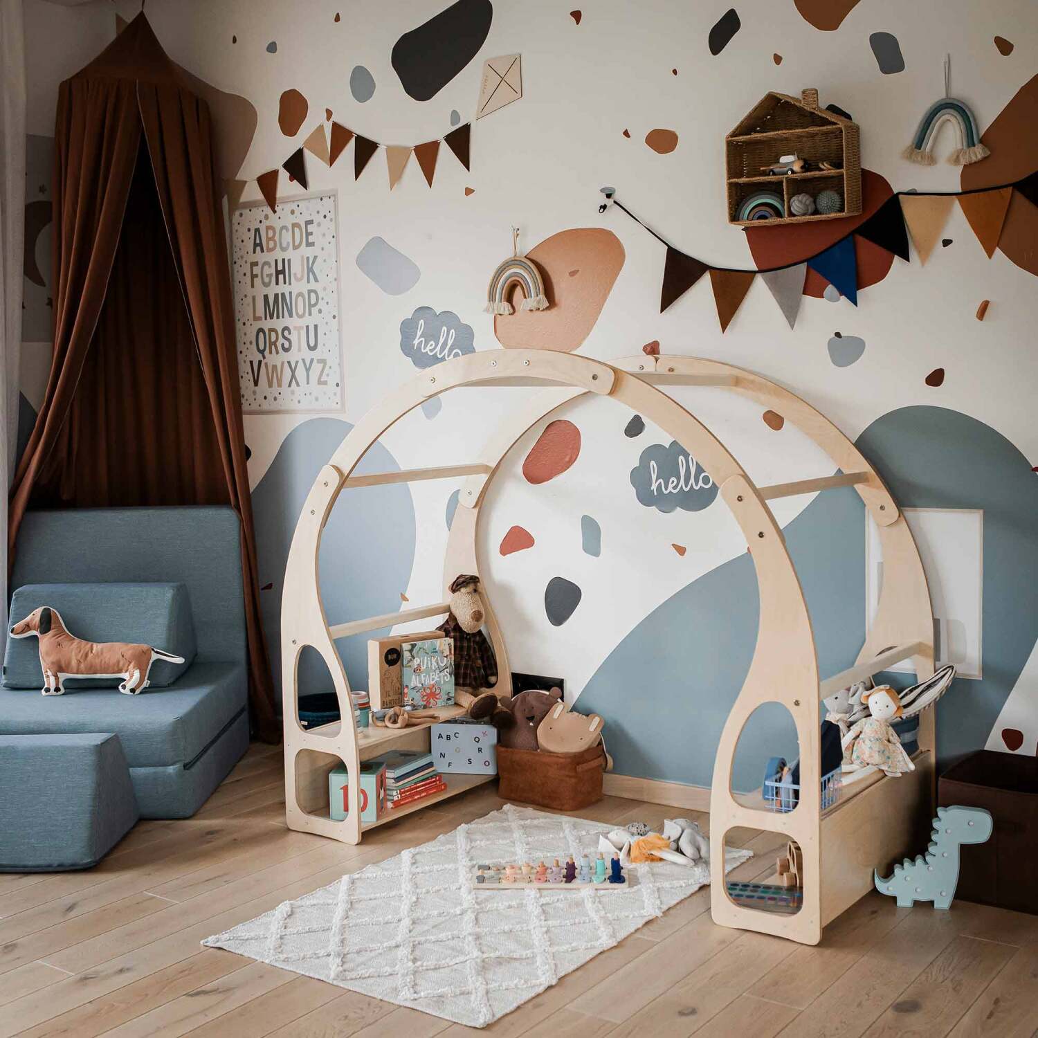 Montessori Spielzeugregal aus Holz – offener Spielständer für Kinderzimmer & Rollenspiele – Produktbild 1