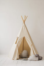 Kinder-Tipi Beige – Kinder-Tipi aus OEKO-TEX Baumwolle mit Kiefernstangen