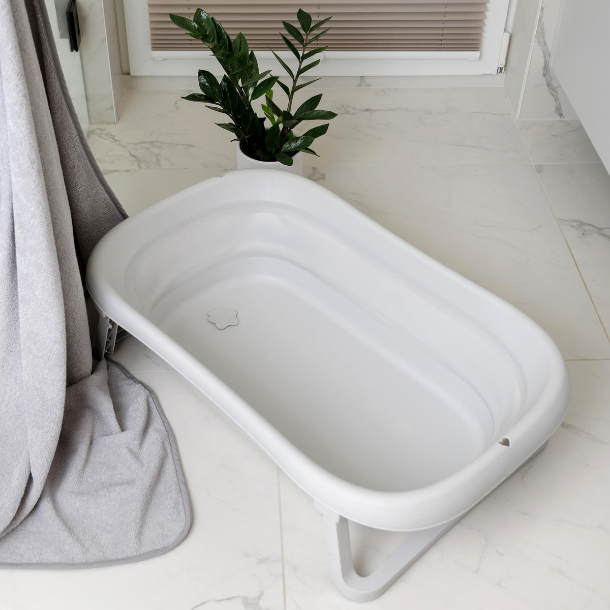 Foldable Baby Bathtub – Grey