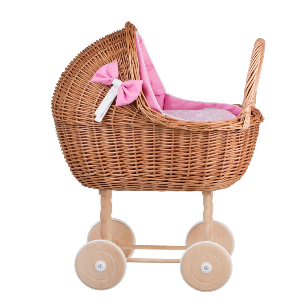 Handgefertigter Weiden Puppenwagen „Lena“ – Nostalgie Holzwagen & Puppenbuggy inkl. rosa Bettset – Produktbild 1