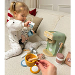 Montessori Kaffeemaschine aus Holz – Barista Spielzeug & Kinderküche Zubehör 25 Teile – Produktbild 1