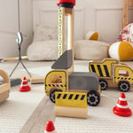 Montessori Baustelle Spielzeug aus Holz – 5-in-1 Holzkran & Baufahrzeuge Set 13 Teile – Produktbild 4