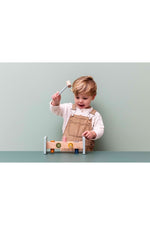 Hammerbank aus Holz – Trixie Baby Animals – Produktbild 1