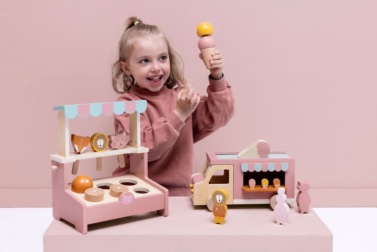 Trixie Eiswagen aus Holz – Mobiles Kaufladen-Spielzeug mit Zubehör FSC-zertifiziert – Produktbild 1