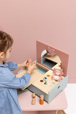 Kinder-Schminktisch aus Holz – Produktbild 3
