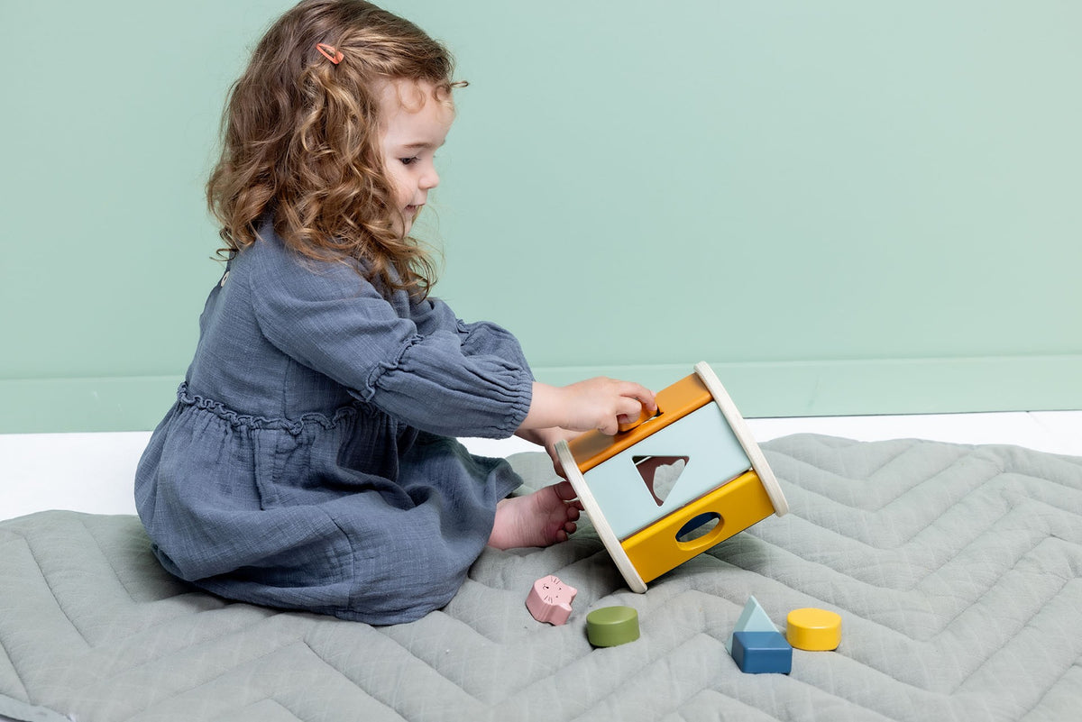 Holz-Hammerspiel Bauernhof – Montessori Nagelspiel aus FSC-Holz für Kinder ab 3 Jahren – Produktbild 3
