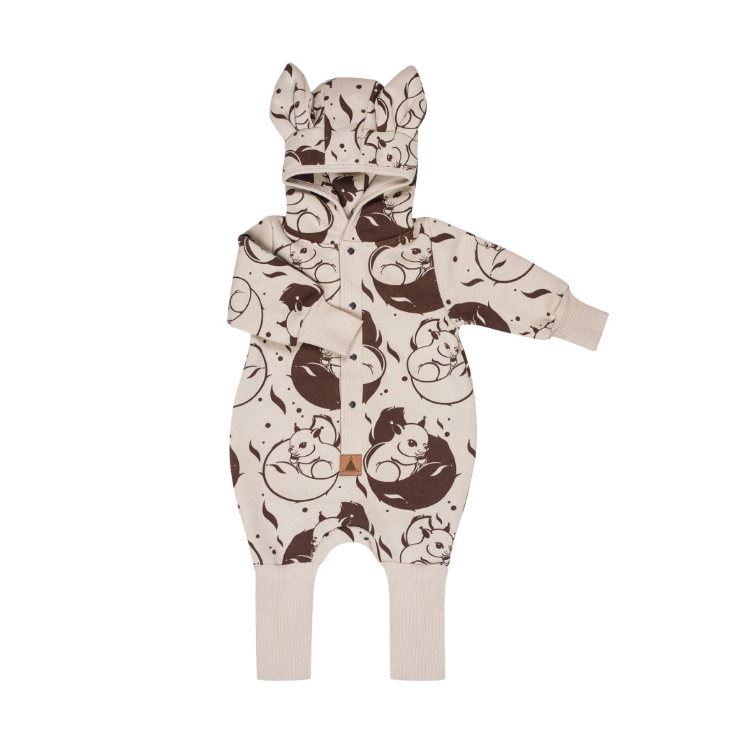 Jumpsuit mit Ohren für Babys und Kinder – Beige mit Eichhörnchen – Produktbild 1